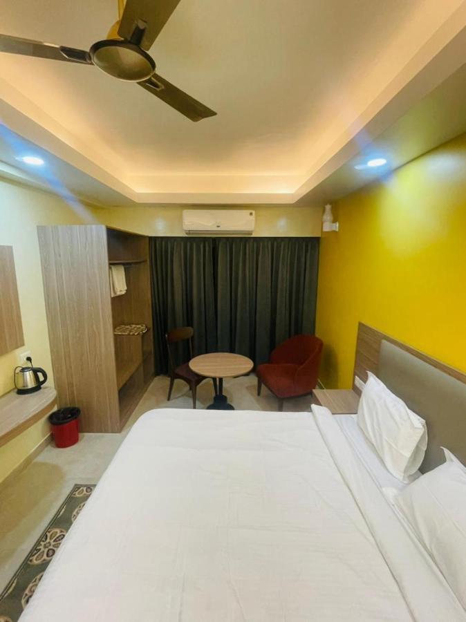 Royal Beach International Puri Bagian luar foto