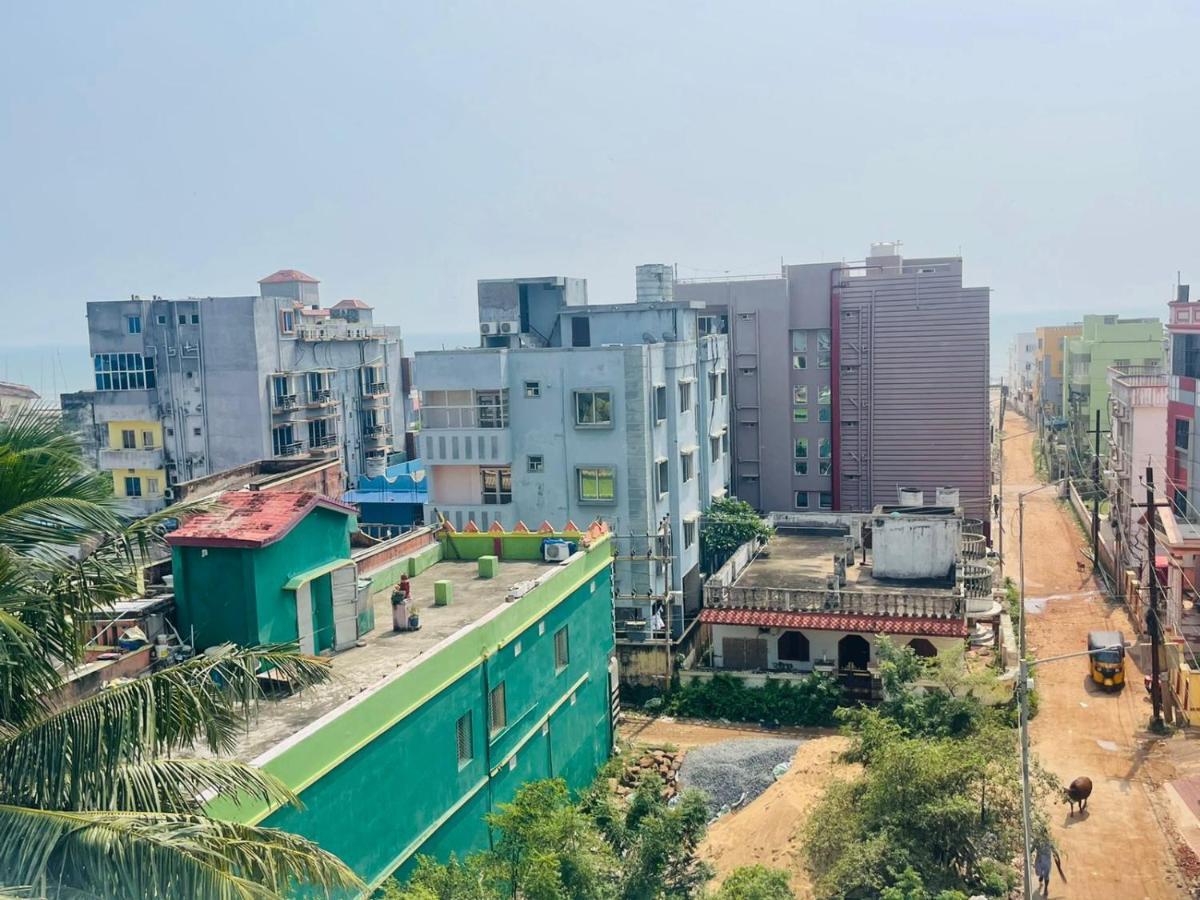 Royal Beach International Puri Bagian luar foto