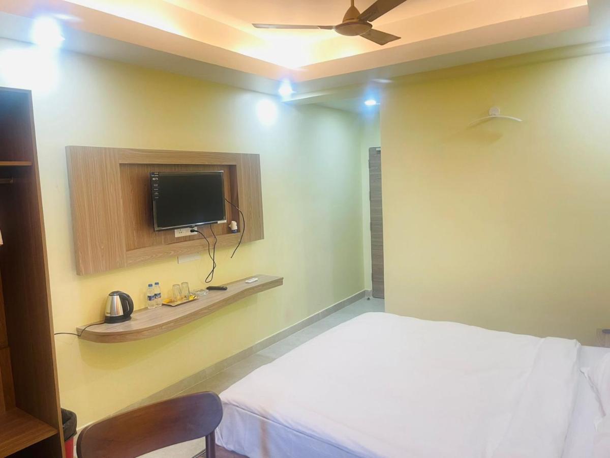 Royal Beach International Puri Bagian luar foto