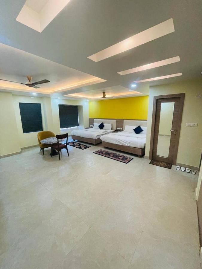 Royal Beach International Puri Bagian luar foto