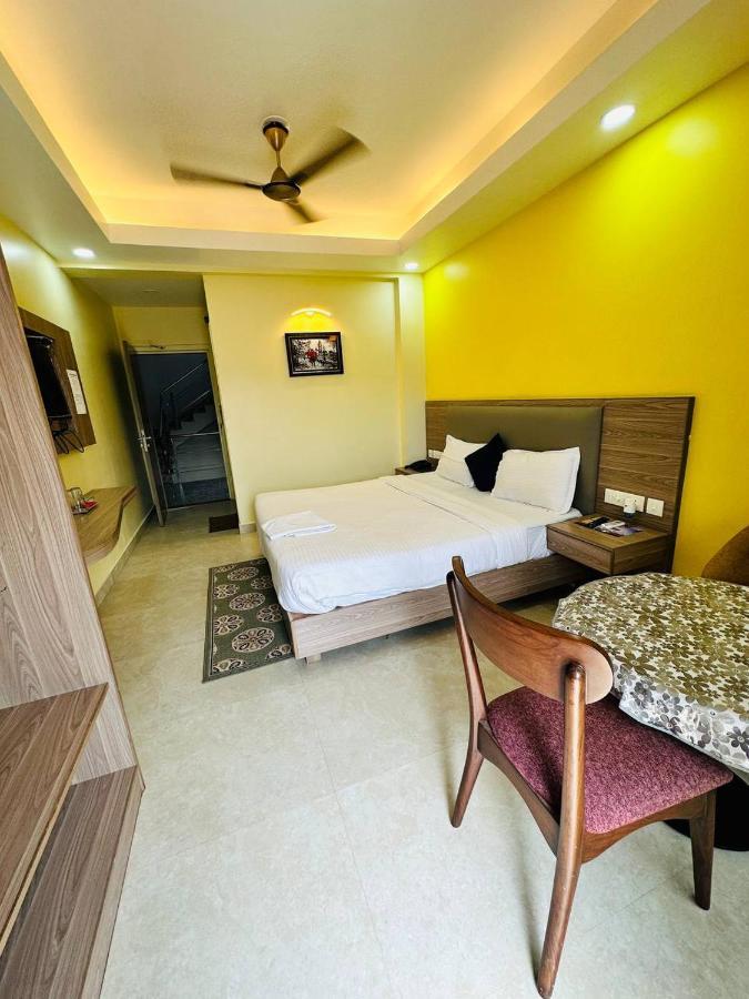 Royal Beach International Puri Bagian luar foto