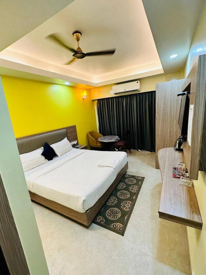 Royal Beach International Puri Bagian luar foto